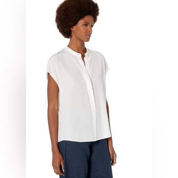 VINCE 💯 SILK BLOUSE - Picture 2 of 10